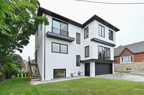 19 King High Ave, North York, ON, M3H | Card Image