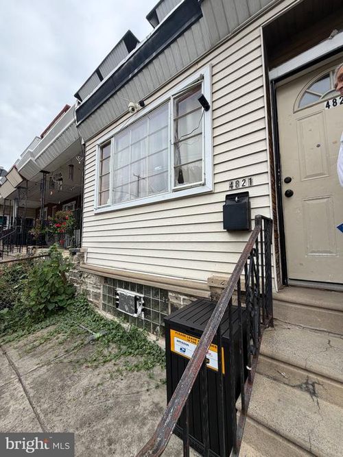 4821 D St, PHILADELPHIA, PA, 19120-4312 | Card Image