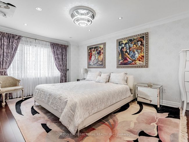 106 Disera Dr, Condo with 3 bedrooms, 3 bathrooms and 2 parking in Vaughan ON | Image 27