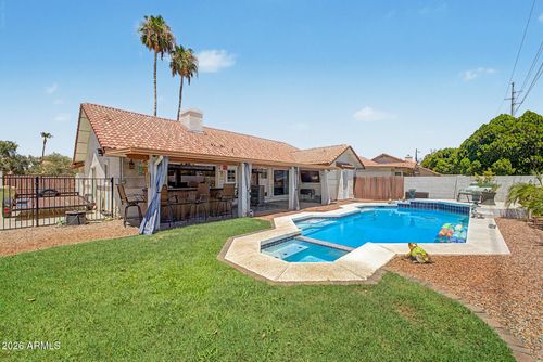 7519 W Mcrae Way, Glendale, AZ, 85308-5940 | Card Image