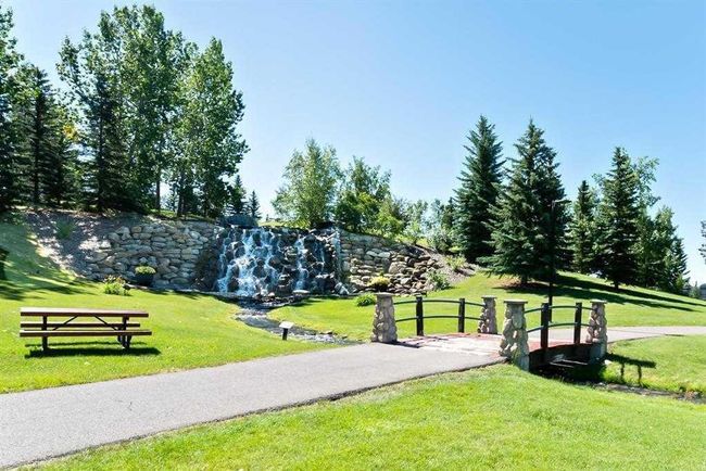 155 Chaparral Common Se, Home with 4 bedrooms, 3 bathrooms and 4 parking in Calgary AB | Image 38