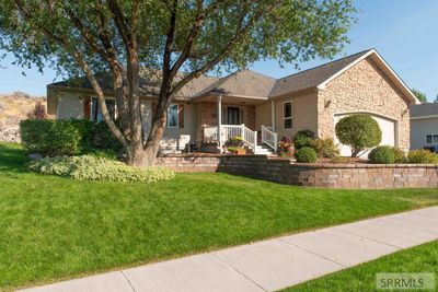 25 S Hidden Valley Road, House other with 6 bedrooms, 3 bathrooms and 2 parking in Rexburg ID | Image 2