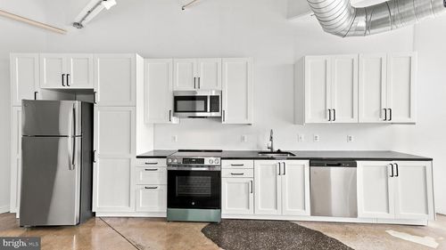 216-444 N 4th St, PHILADELPHIA, PA, 19123-4127 | Card Image