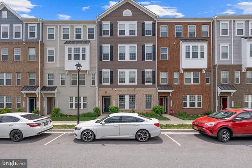 10545 Jim Lovell Ln, LANHAM, MD, 20706-2592 | Card Image