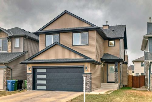 15 Everwoods Green Sw, Home with 5 bedrooms, 3 bathrooms and 4 parking in Calgary AB | Card Image