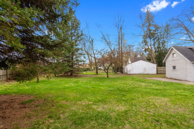 157 W Cambourne St, House other with 3 bedrooms, 2 bathrooms and null parking in Ferndale MI | Image 15