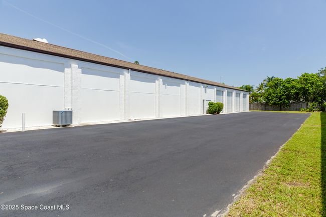 128 Tomahawk Dr, Home with 0 bedrooms, 3 bathrooms and null parking in INDIAN HARBOUR BEACH FL | Image 38