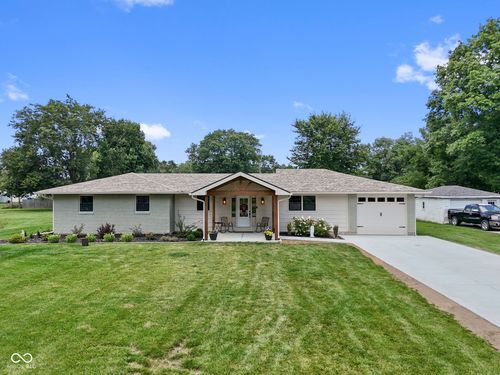 2774 W Hickory Dr, Anderson, IN, 46013-9762 | Card Image