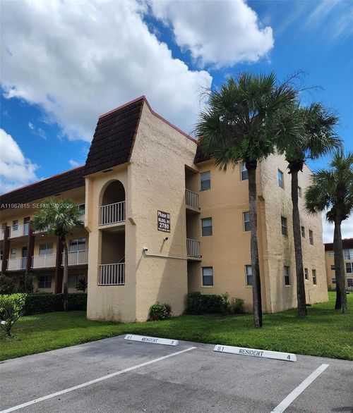 apt-112-2780 N Pine Island Rd, Sunrise, FL, 33322-2211 | Card Image
