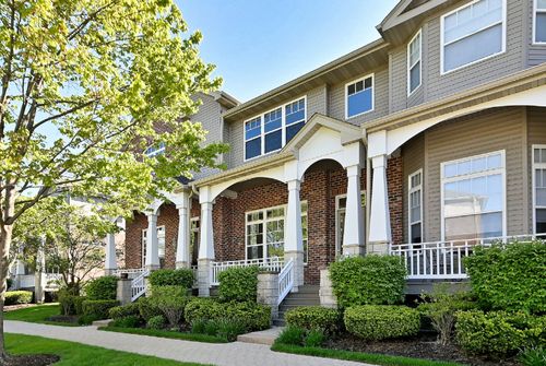 6069 River Bend Dr, Lisle, IL, 60532-2194 | Card Image