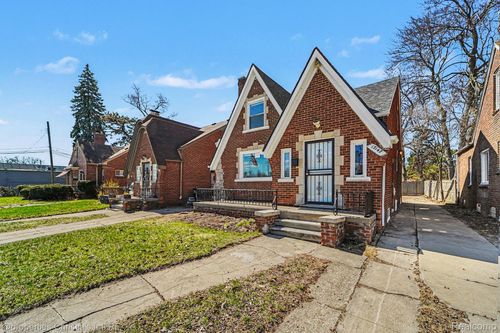 17147 Appoline St, Detroit, MI, 48235-1402 | Card Image