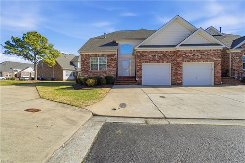 3136 Sterling Way, Portsmouth, VA, 23703-4537 | Card Image