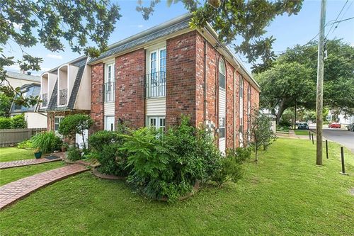 501 Hillary St, New Orleans, LA, 70118-3833 | Card Image