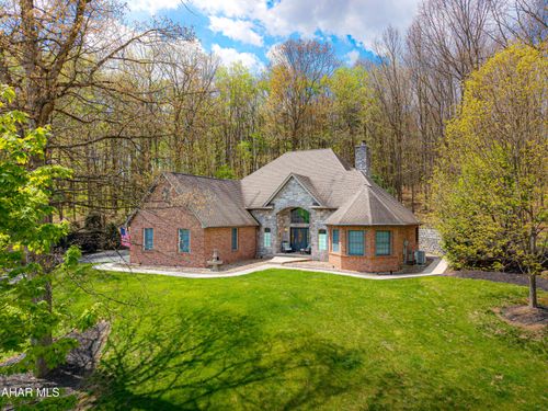 144 Lemic Dr, New Paris, PA, 15554-8689 | Card Image