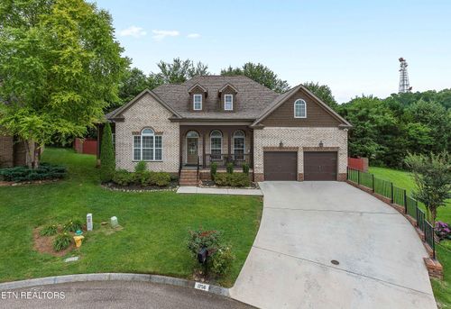 1756 Apple Grove Ln, Knoxville, TN, 37922-8400 | Card Image