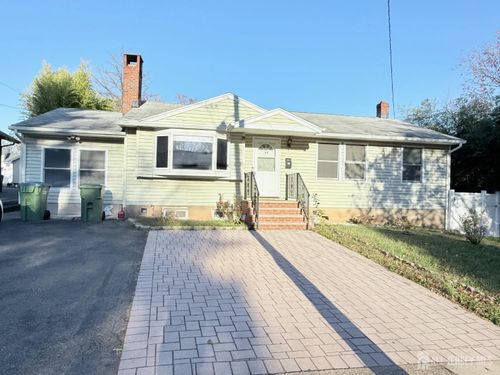 25 Reed St, Edison, NJ, 08817-3016 | Card Image