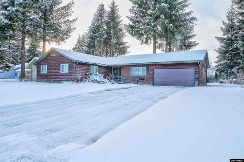 9346 Parkview Court, Juneau, AK, 99801 | Card Image