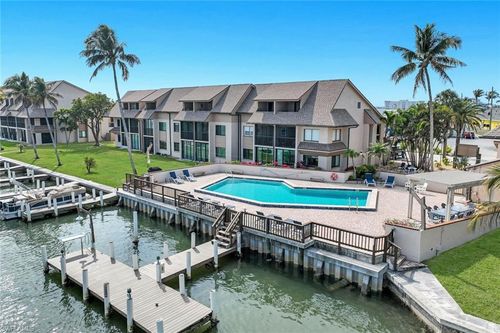108-896 Buttonwood Dr, FORT MYERS BEACH, FL, 33931-2240 | Card Image