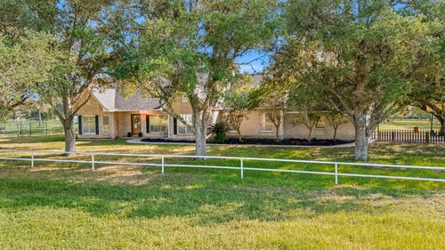 13888 Fm 236, Victoria, TX, 77905-4900 | Card Image