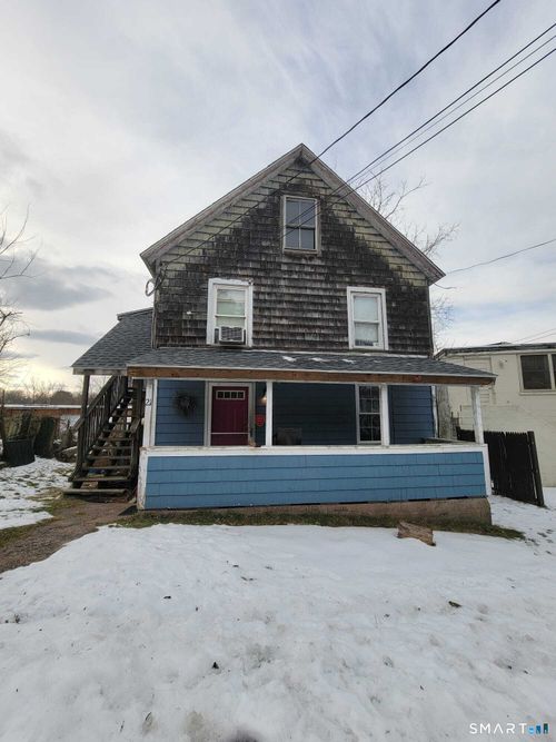 21 Eastern Dr, Middletown, CT, 06457-3947 | Card Image