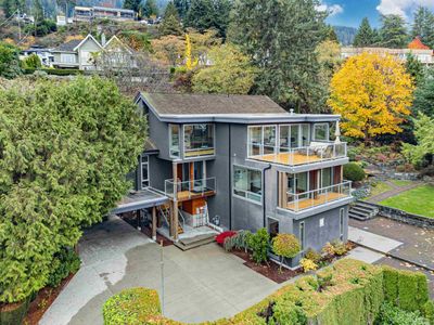 420 Oxley St N, House other with 4 bedrooms, 3 bathrooms and 5 parking in West Vancouver BC | Image 3