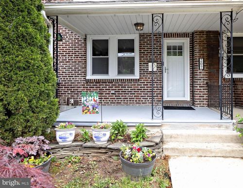 207 E Clinton Ave, OAKLYN, NJ, 08107-1304 | Card Image