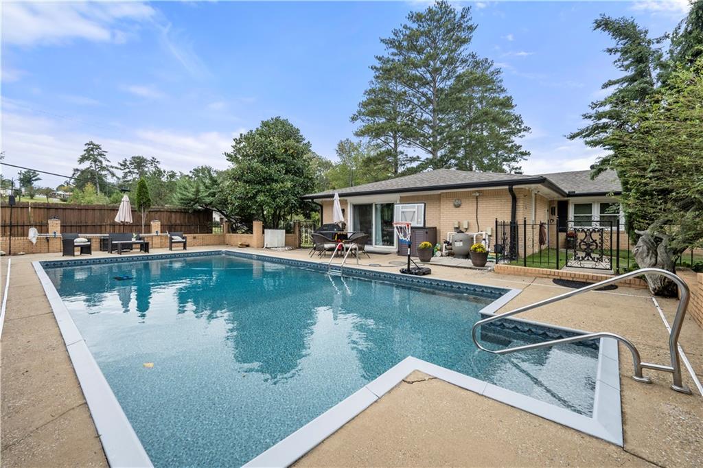 Queen Mill Rd, Mableton, GA 30126