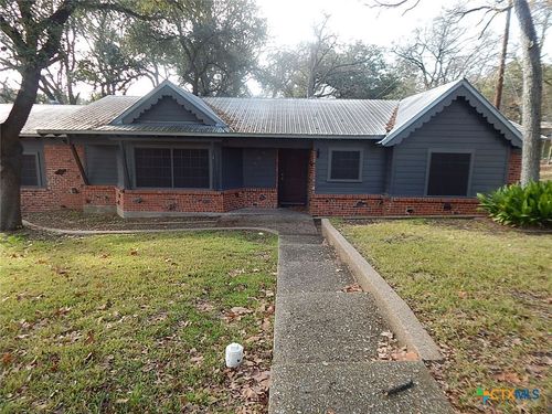 1207 Live Oak Dr, Belton, TX, 76513-2831 | Card Image