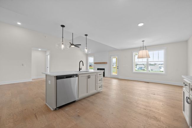 1569 Collins View Way, House other with 3 bedrooms, 2 bathrooms and 2 parking in Clarksville TN | Image 13
