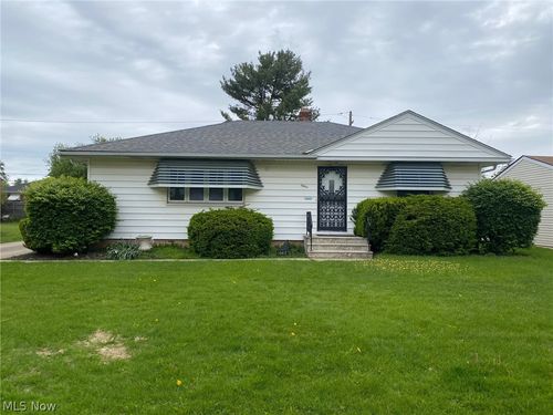 19601 Mayfair Lane, Warrensville Heights, OH, 44128 | Card Image
