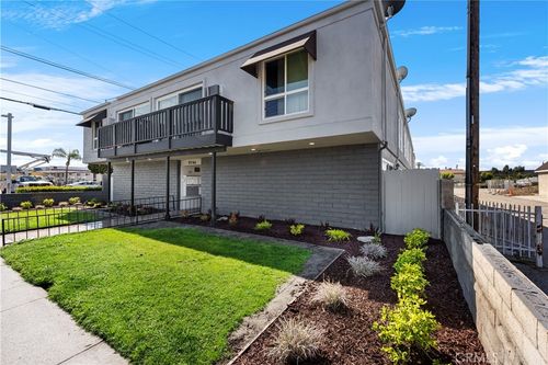 9746 Park St, Bellflower, CA, 90706-5845 | Card Image