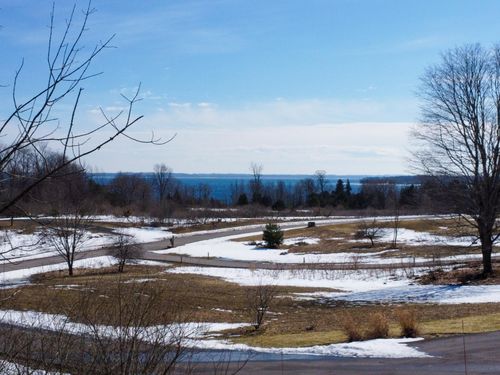 2155 N Belanger Creek Dr, Suttons Bay, MI, 49682-8700 | Card Image