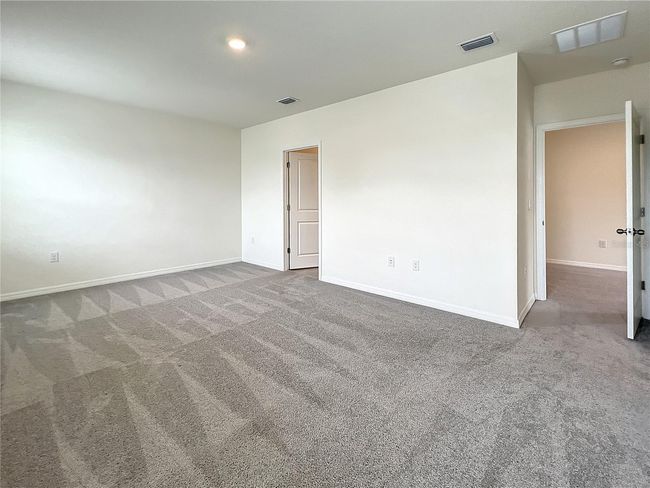 10556 Penny Gale Loop, House other with 5 bedrooms, 4 bathrooms and null parking in SAN ANTONIO FL | Image 32