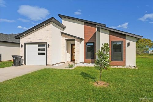 417 Freedom Way, Weslaco, TX, 78596 | Card Image