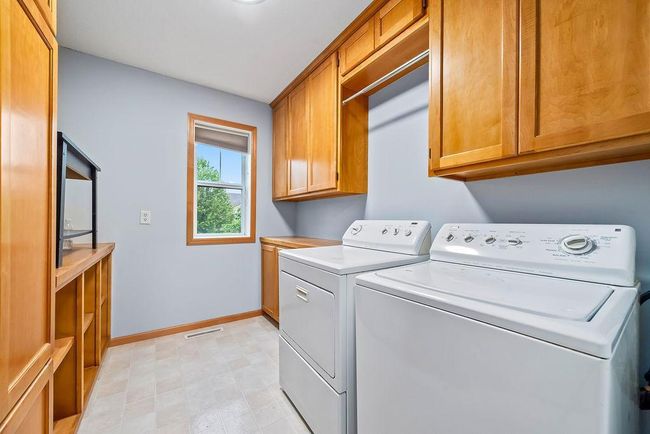 6800 Troy Ln N, House other with 3 bedrooms, 3 bathrooms and null parking in Maple Grove MN | Image 30