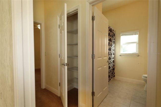 Linen closet | Image 20