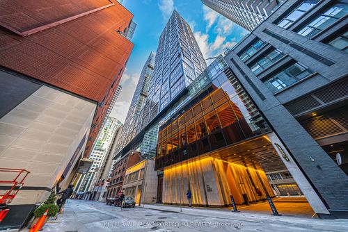 {{alt}} | Card Image