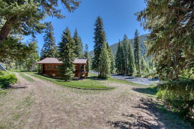 1795 E Fork Rd, House other with 2 bedrooms, 2 bathrooms and null parking in Sula MT | Image 35