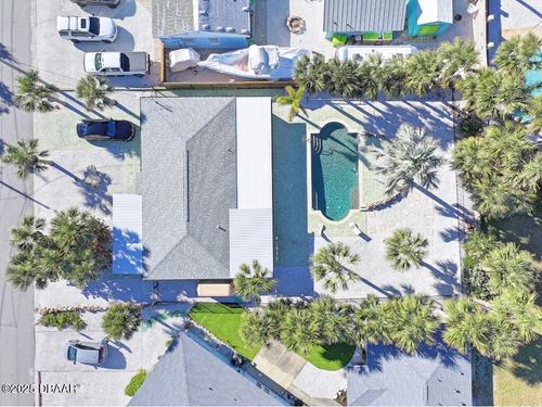 402 Lincoln Ave, New Smyrna Beach, FL, 32169-2540 | Card Image