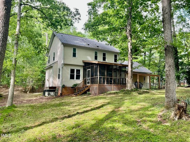 Back Exterior | Image 7