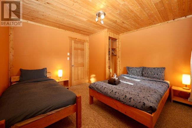3483 Highway 95, House other with 10 bedrooms, 8 bathrooms and 20 parking in Parson BC | Image 61