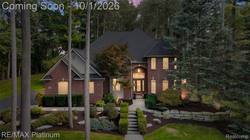 5431 Arbor Bay Dr, Brighton, MI, 48116-7780 | Card Image