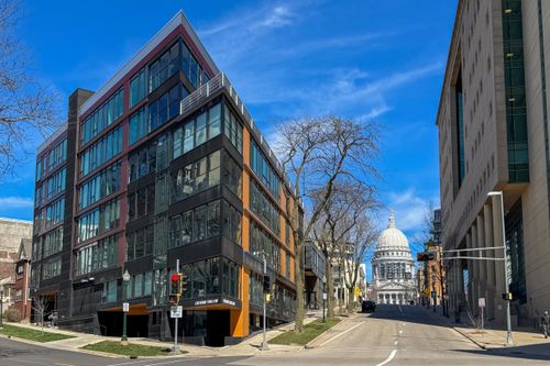 unit-401-211 S Henry St, Madison, WI, 53703-4793 | Card Image
