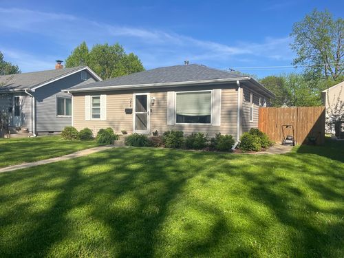 348 N Cleveland Ave, Bradley, IL, 60915-1514 | Card Image