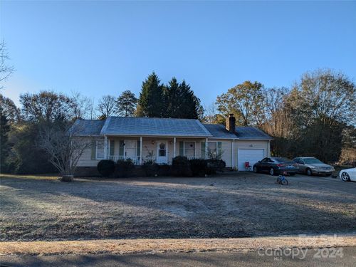 213 Timberland Drive, Grover, NC, 28073 | Card Image