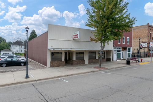 620 2nd St, Kenyon, MN, 55946-1334 | Card Image