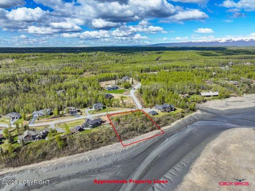 7061 S Hayfield Rd, Wasilla, AK, 99623-1119 | Card Image