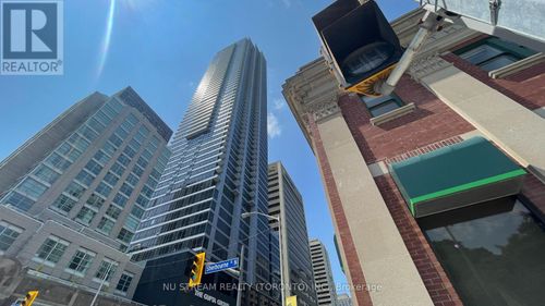 5102-395 Bloor St E, Toronto, ON, M4W0B4 | Card Image