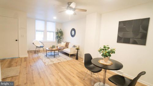 137 Hoerner St, HARRISBURG, PA, 17103-1327 | Card Image