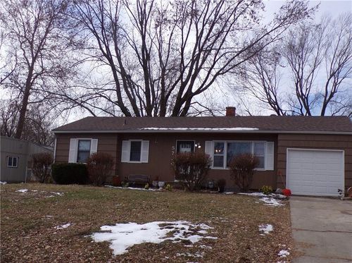 5720 Manning Ave, Raytown, MO, 64133-3220 | Card Image